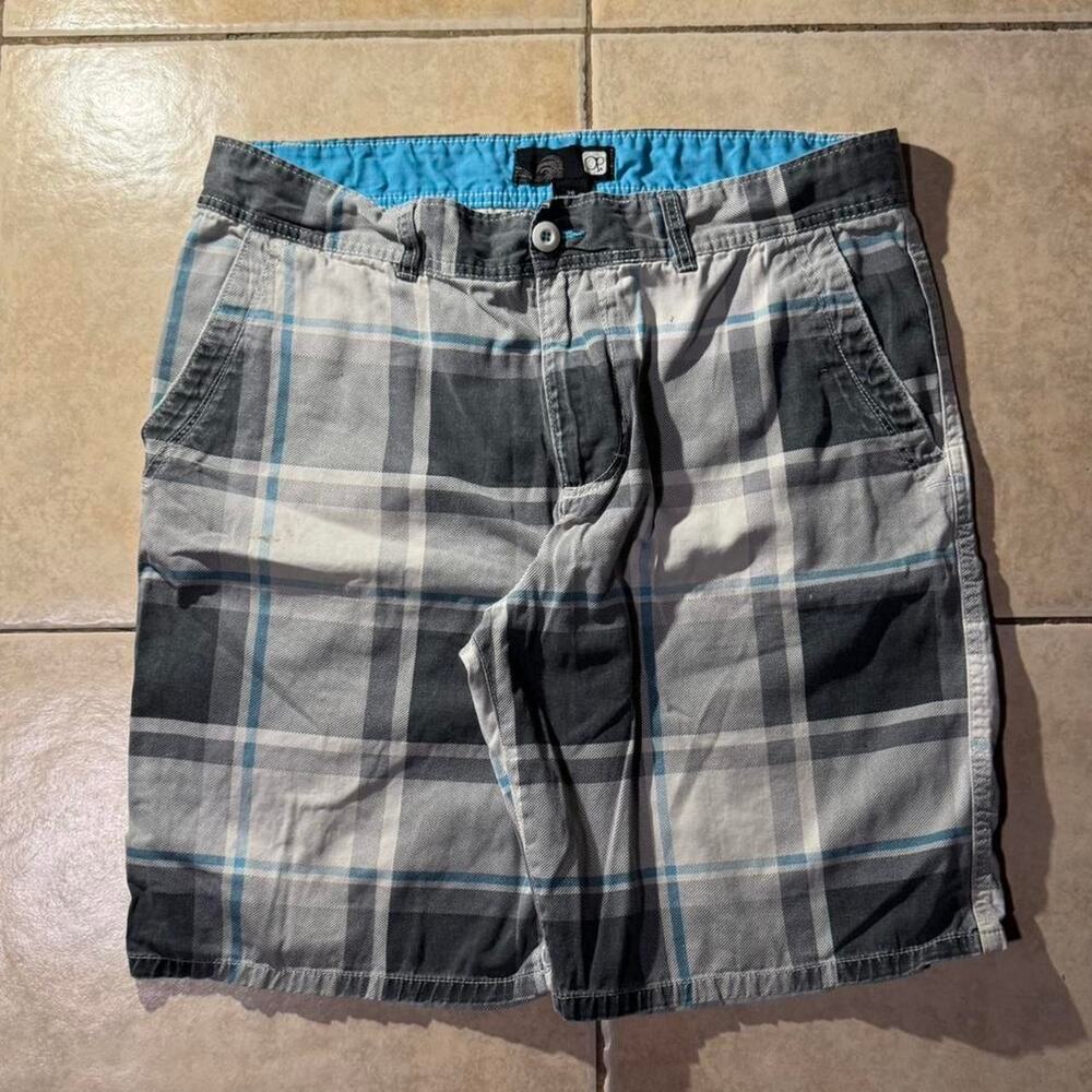 Y2k 2000s Ocean Pacific blue and gray Shorts Size 36 in mens